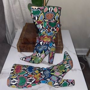 SZ 9 Lilliana Mid-Calf Boot